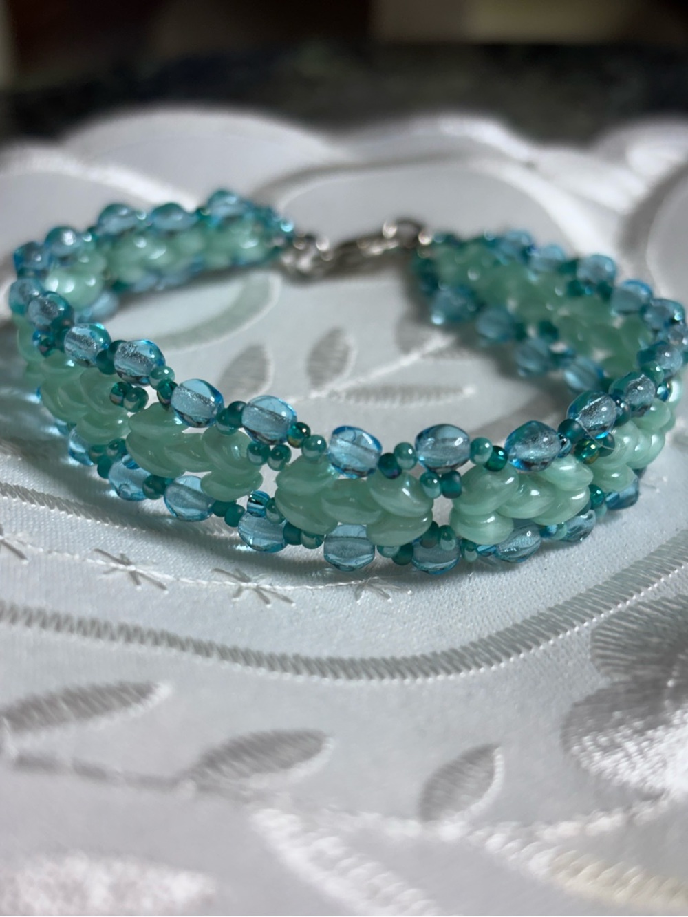 Aqua Beaded Women's Bracelet 7.5 inches